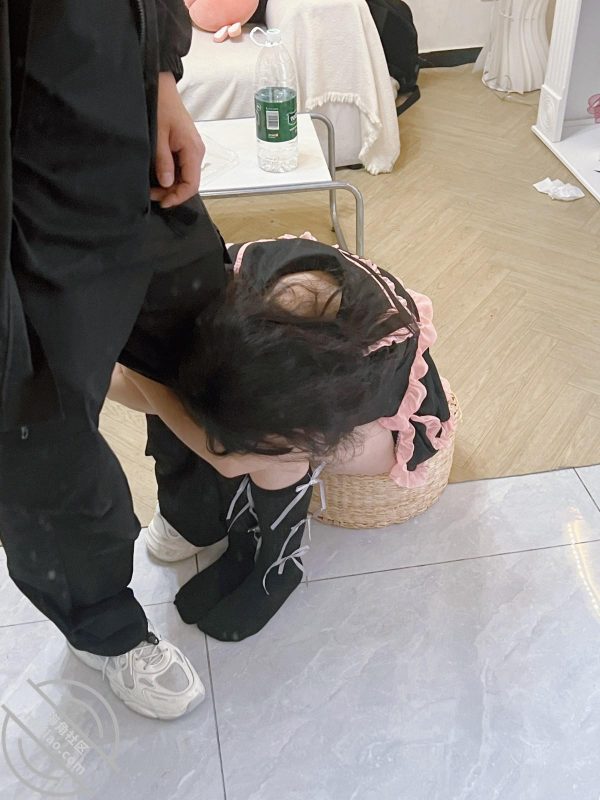 经过我一年多的不懈努力，亲妹妹的胸终于让我揉长大了！  作者：内心中的黑暗之神-orz7｜开眼社区